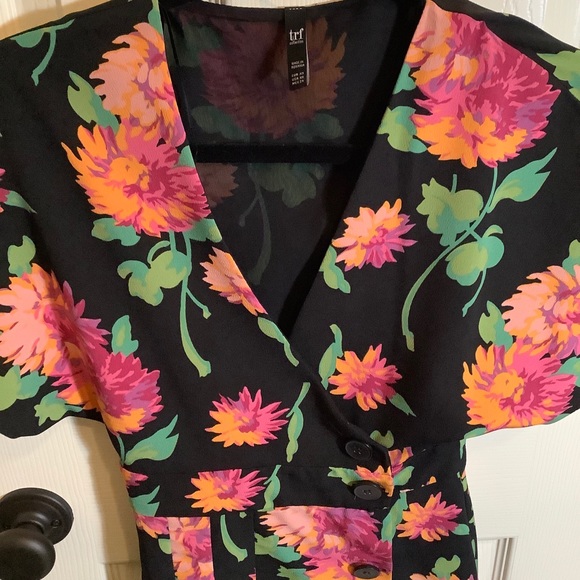 Zara - Picture 3 of 4